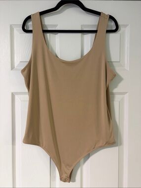 Express Nude Scoop Neck Bodysuit